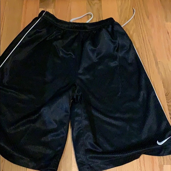 3 shorts for boys - Picture 3 of 4